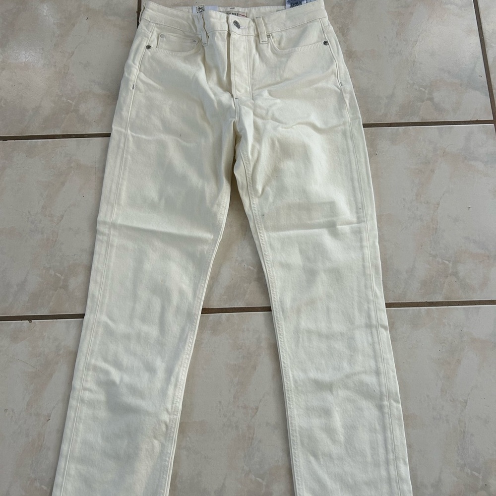 GUESS High-Rise Straight Jeans in Off-White